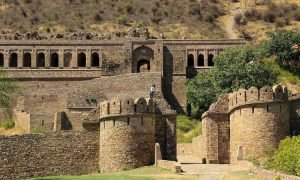 भानगढ़ किले का रहस्य – जाने भुतहा होने की असल कहानी