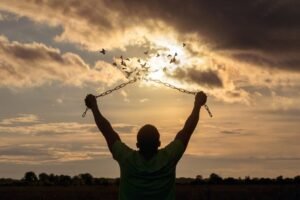 ये सांस का मुकद्दर भी कहां तक रहेगा